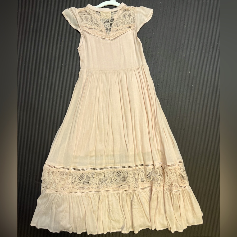 Joyfolie size 6 Maxi lace dress